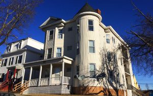 HORVATH-&-TREMBLAY-SELLS-6-UNIT-MULTI-FAMILY-PROPERTY-IN-WORCESTER,-MA-FOR-$650,000.