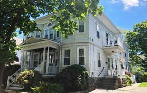 KELLEHER-AND-PENTORE-SELL-MULTI-FAMILY-BUILDING-IN-WALTHAM,-MA-FOR-$1,300,000.